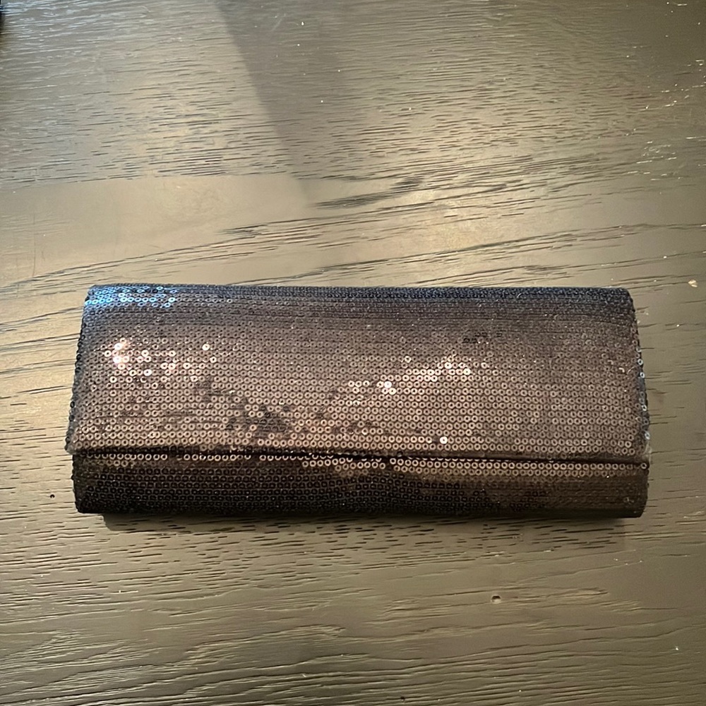 Black sequins evening bag